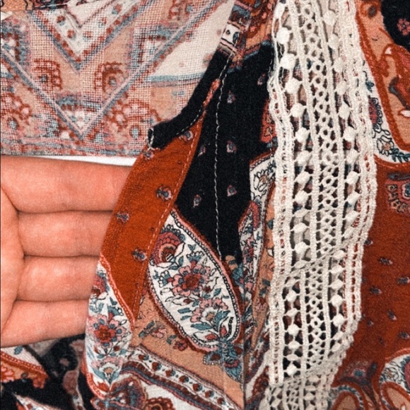 Boho styled oversized shirt - Picture 3 of 3